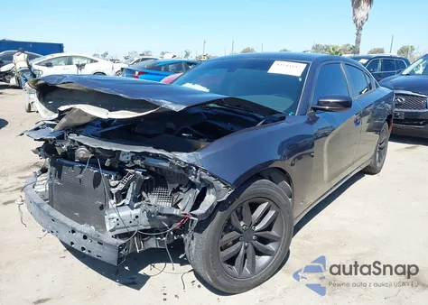 2016 Dodge Charger Sxt z USA, uszkodzony, nr VIN 2C3CDXHG6GH347838